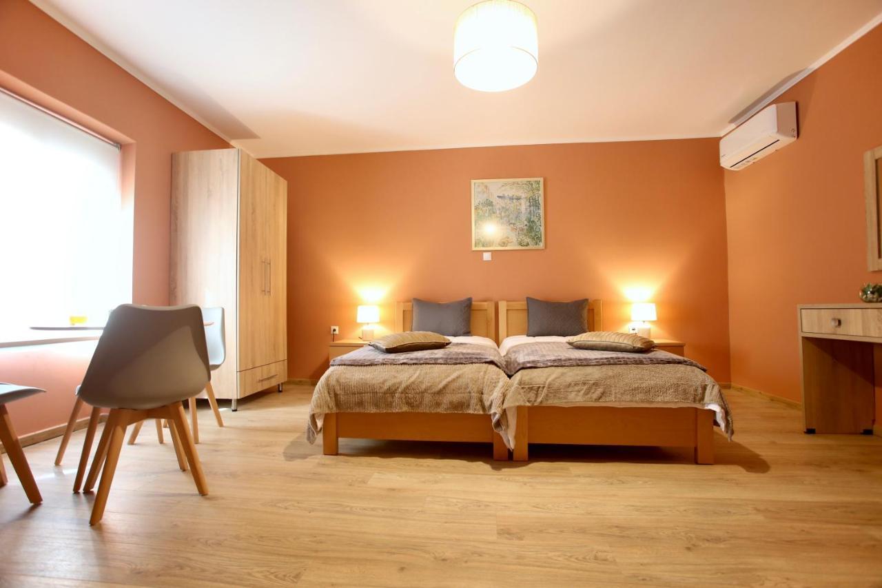 Gk Mediterranean Village - Airport Free Shuttle By Gk Properties Markópoulon Zewnętrze zdjęcie